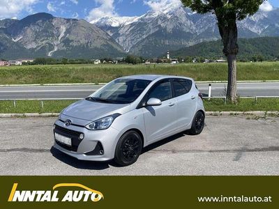 Silber Gebraucht 2017 Hyundai i10 Comfort Kleinwagen | € 7.490 (Fairer Preis)