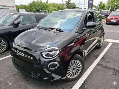 Schwarz Gebraucht 2023 Fiat 500e Icon Limousine | € 18.890 (Guter Preis)
