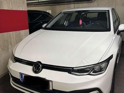 Gebraucht VW Golf Life 116 PS (85 kW) 2021 Weiß Limousine