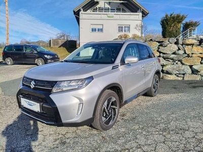 Silber Neu 2025 Suzuki Vitara GLX SUV | € 31.490 (Teuer)
