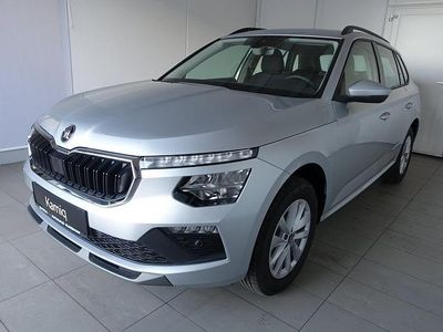 Silber metallic Neu 2025 Skoda Kamiq Selection SUV | € 26.790 (Etwas zu teuer)