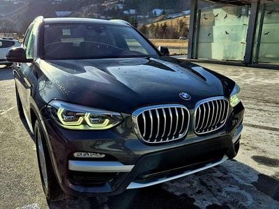 Grau Gebraucht 2017 BMW X3 xLine SUV | € 28.500 (Teuer)