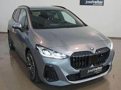Grau Gebraucht 2023 BMW 218 Active Tourer M Sport Van / Kleinbus | € 29.900 (Etwas zu teuer)