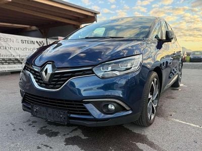 Blau Gebraucht 2021 Renault Grand Scénic Bose Edition Van / Kleinbus | € 14.900