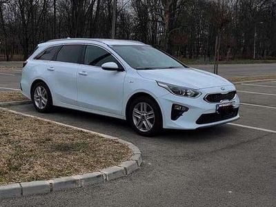 Gebraucht Kia Ceed Sportswagon Silver 99 PS (72 kW) 2020 Weiß Kombi