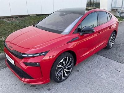 Mittelrot metallic Gebraucht 2025 Skoda Enyaq iV SportLine SUV | € 48.990