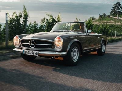 Gebraucht Mercedes SL280 170 PS (125 kW) 1969 Grau Cabrio