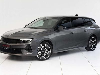 Grau Gebraucht 2023 Opel Astra GS Line Kombi | € 29.900 (Etwas zu teuer)