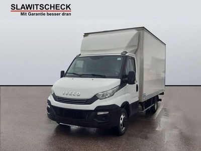 Weiß Gebraucht 2018 Iveco Daily Van | € 27.990
