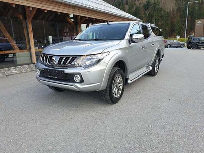 gebraucht Mitsubishi L200 2,4 DI-D HP 4WD Doppelkabine Intense Connect Aut.