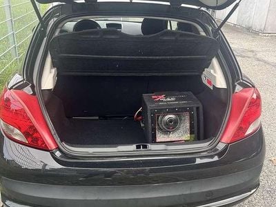 Gebraucht Peugeot 207 Active 95 PS (69 kW) 2012 Kombi