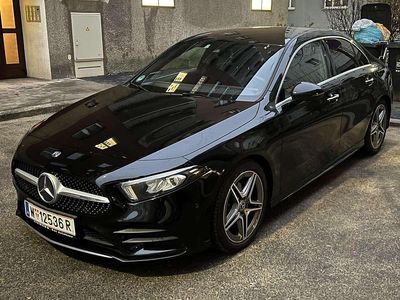 Gebraucht 2019 Mercedes A180 AMG line Limousine | € 23.990 (Teuer)