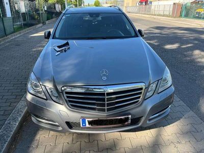 gebraucht Mercedes E350 Avantgarde BlueEfficiency 4MATIC CDI Aut. 8700€