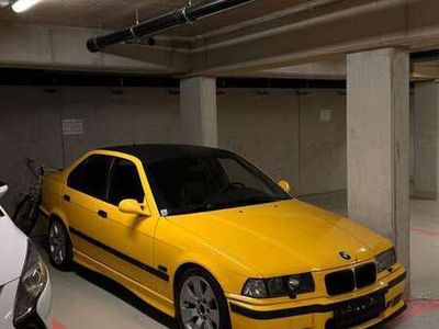 gebraucht BMW M3 M3 3.0*Dakar-Gelb* * Limousine*