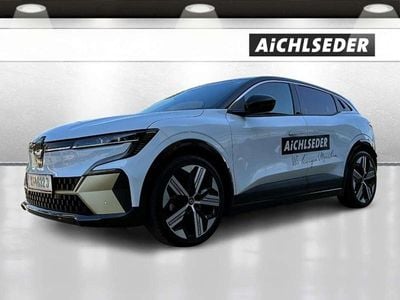 Weiß Gebraucht 2023 Renault Megane E-Tech Iconic Limousine | € 28.990 (Fairer Preis)