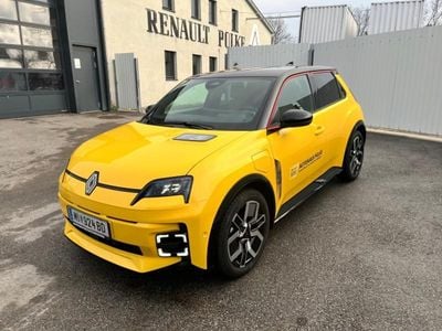Gelb Neu 2026 Renault R5 Iconic Kleinwagen | € 32.260 (Fairer Preis)