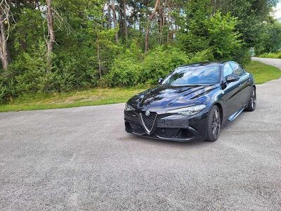 Gebraucht Alfa Romeo Giulia Quadrifoglio 510 PS (375 kW) 2016 Schwarz Limousine