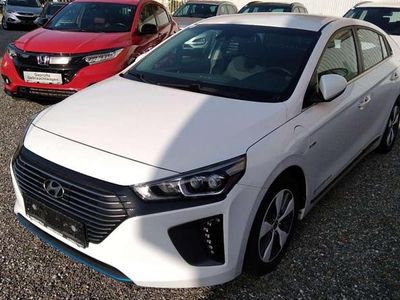 Weiß Gebraucht 2017 Hyundai Ioniq Style Kleinwagen | € 15.490 (Fairer Preis)