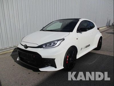 Gebraucht Toyota Yaris 280 PS (205 kW) 2025 Weiß Limousine