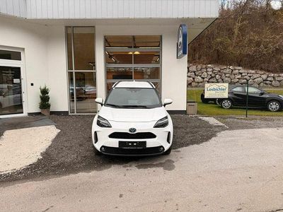 Gebraucht 2023 Toyota Yaris Hybrid Active Limousine | € 24.770 (Teuer)