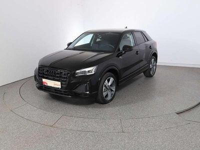 Neu Audi Q2 Admired 116 PS (85 kW) 2025 Schwarz  normal SUV