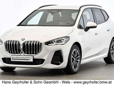 Weiß Gebraucht 2024 BMW 218 Shadowline Kombi | € 36.980 (Etwas zu teuer)