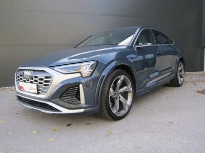 Dunkelblau metallic Gebraucht 2023 Audi SQ8 Sportback e-tron Sport SUV | € 66.990