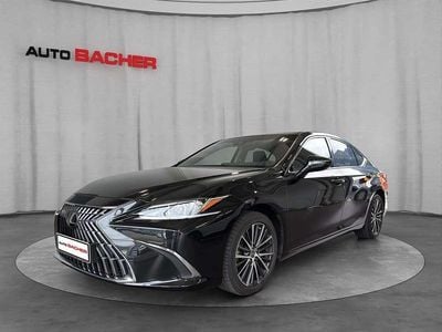 Schwarz Gebraucht 2025 Lexus ES300 Business Edition Limousine | € 48.900