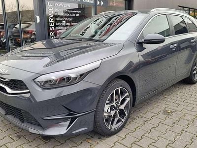 Neu Kia Ceed Sportswagon 140 PS (102 kW) 2025 Blau Kombi