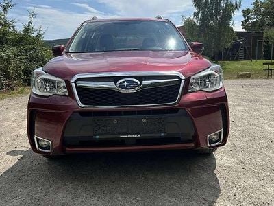 Gebraucht Subaru Forester Comfort 147 PS (108 kW) 2015 Rot SUV