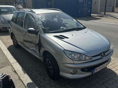 gebraucht Peugeot 206 SW HDi 90 Quiksilver