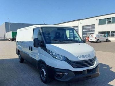 Weiß Neu 2025 Iveco Daily Van | € 43.200 (Fairer Preis)