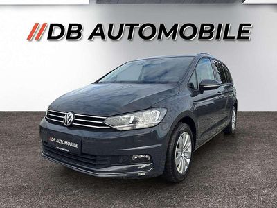 Grau Gebraucht 2017 VW Touran Van / Kleinbus | € 17.990 (Fairer Preis)