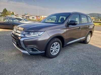 Gebraucht Mitsubishi Outlander 150 PS (110 kW) 2017 Braun SUV