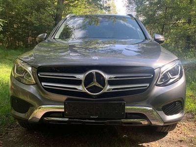 Gebraucht Mercedes GLC250 204 PS (150 kW) 2016 Grau SUV