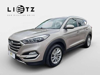 Weiß Gebraucht 2016 Hyundai Tucson Premium SUV | € 13.490