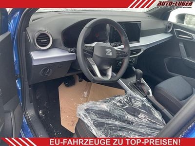 Neu Seat Arona FR 150 PS (110 kW) 2026 Saphir blau metallic/ midnight schwarz metallic SUV