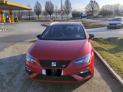 Rot Gebraucht 2018 Cupra Leon Kombi | € 20.699 (Teuer)
