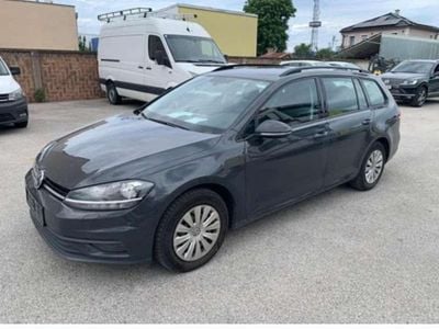 Grau Gebraucht 2020 VW Golf Kombi | € 10.500 (Superpreis)