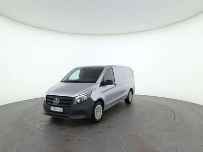 Silber Gebraucht 2024 Mercedes Vito Van | € 44.388 (Etwas zu teuer)