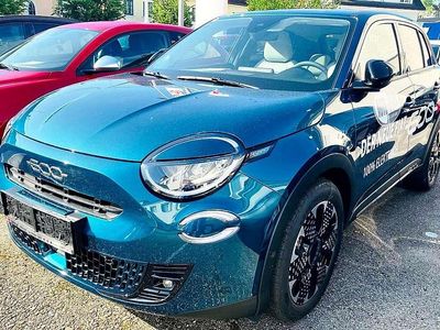 Grün Gebraucht 2024 Fiat 600E La Prima SUV | € 34.990 (Teuer)