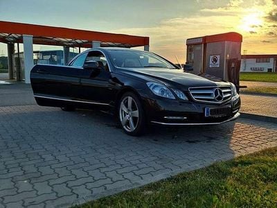 Gebraucht Mercedes E200 184 PS (135 kW) 2013 Schwarz Coupé