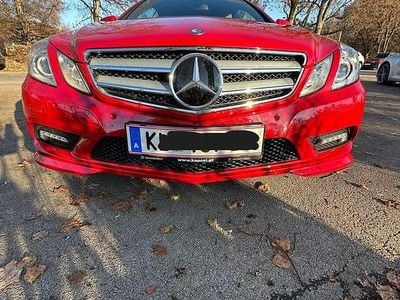 Gebraucht Mercedes E250 204 PS (150 kW) 2011 Rot Coupé