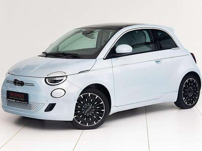 Blau Gebraucht 2023 Fiat 500e La Prima Limousine | € 28.900