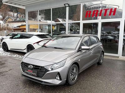 Braun Gebraucht 2021 Hyundai i20 Kleinwagen | € 12.590 (Etwas zu teuer)