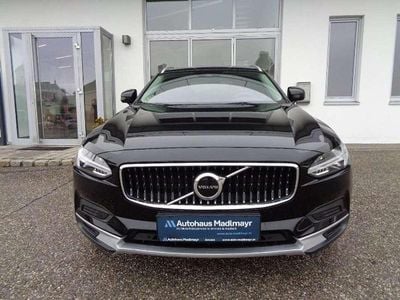 Gebraucht Volvo V90 CC Momentum 197 PS (144 kW) 2021 Schwarz Kombi