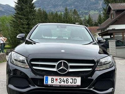 Gebraucht Mercedes C180 Avantgarde 156 PS (114 kW) 2014 Schwarz Limousine