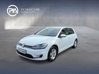 Weiss normal Gebraucht 2018 VW e-Golf Kleinwagen | € 12.990 (Fairer Preis)