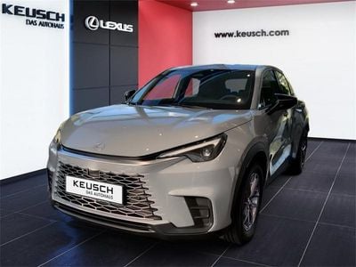 Manhattengrau Neu 2025 Lexus LBX SUV | € 37.106 (Etwas zu teuer)