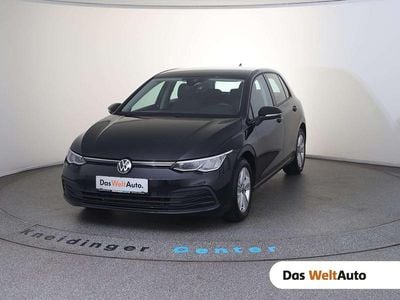 Schwarz metallicperleffektno Gebraucht 2023 VW Golf VIII Life Limousine | € 23.900 (Fairer Preis)